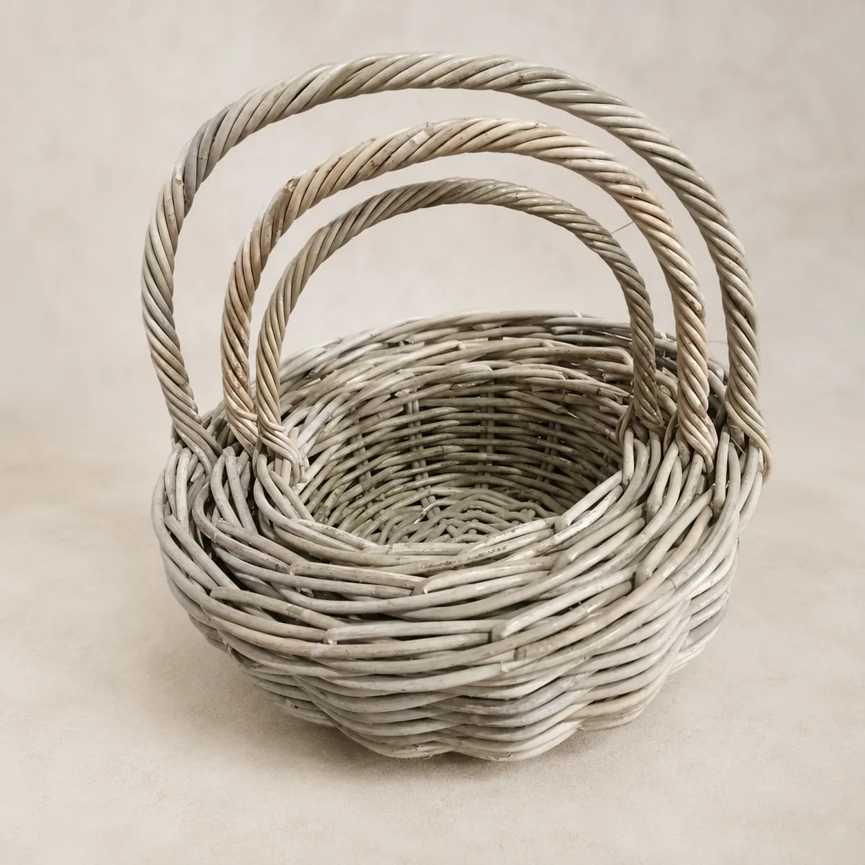 Grey handled basket set
